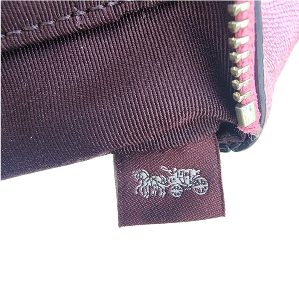 Coach Metallic Lilac Leather Wristlet - Picture 6 of 10